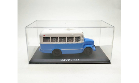 Автобус КАвЗ-651 первый выпуск (голубой/белый) ClassicBus М.0568, масштабная модель, scale43