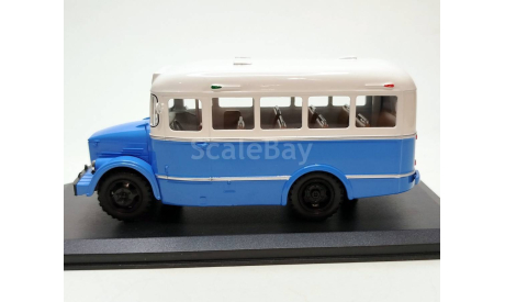 Автобус КАвЗ-651 первый выпуск (голубой/белый) ClassicBus М.0568, масштабная модель, scale43