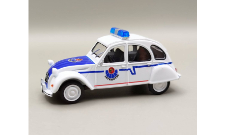 Citroën 2CV полиция страны Басков (белый/синий) DeAgostini  М.0602, масштабная модель, scale43