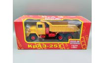 КрАЗ-251 самосвал (оранжевый/красный) Наш Автопром М.0659, масштабная модель, scale43