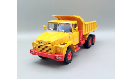 КрАЗ-251 самосвал (оранжевый/красный) Наш Автопром  М.0659, масштабная модель, scale43