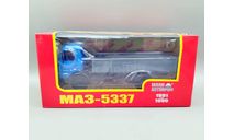 МАЗ-5337 бортовой 1991-1999 (синий/серый) Наш Автопром  М.0661, масштабная модель, scale43