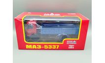 МАЗ-5337 бортовой 1987-1994 (красный/синий) Наш Автопром  М.0662, масштабная модель, scale43