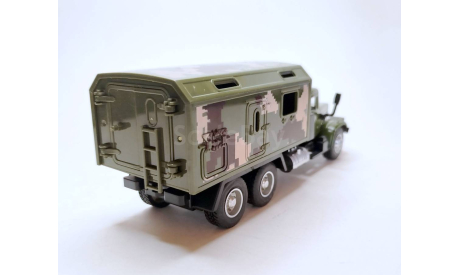 КРАЗ-255 кунг (зелёный камуфляж) Игрушка KiddieDrive М.0691, масштабная модель, scale43