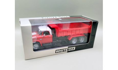 Dodge D 950 6х4 1974 самосвал (красный/белый) Додж White Box М.0743, масштабная модель, WhiteBox, scale43