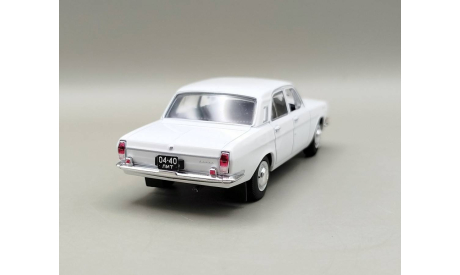 Горький-24-01 (белый) DeAgostini Б.0755, масштабная модель, scale43, ГАЗ