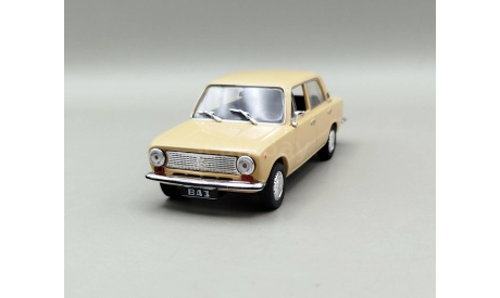 ВАЗ-21011 ’Жигули’ (бежевый) DeAgostini М.0788, масштабная модель, scale43