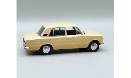 ВАЗ-21011 ’Жигули’ (бежевый) DeAgostini М.0788, масштабная модель, scale43