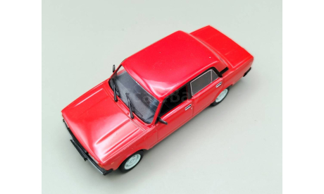 ВАЗ-2105 ’Жигули’ ГРЗ (красный) DeAgostini М.0826, масштабная модель, scale43