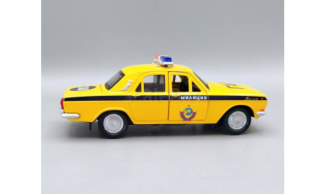 Горький-2401 ГАИ Милиция СССР (жёлтый) Игрушка Технопарк М.0862, масштабная модель, ГАЗ, scale0