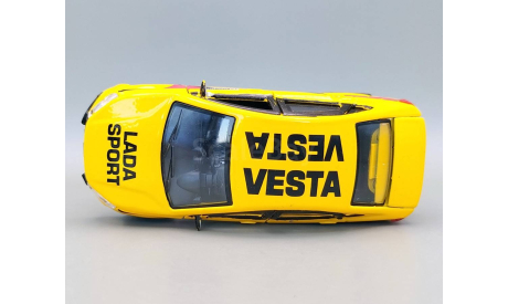 ЛАДА ’Веста’ / LADA Vesta (жёлтый) Игрушка Технопарк М.0908, масштабная модель, ВАЗ, scale32