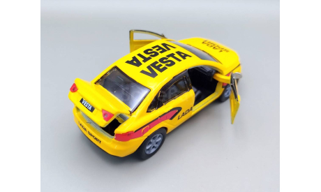 ЛАДА ’Веста’ / LADA Vesta (жёлтый) Игрушка Технопарк М.0908, масштабная модель, ВАЗ, scale32