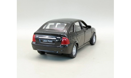 ВАЗ-2172 Lada-Priora Лада Приора (чёрный) Игрушка Welly М.0923, масштабная модель, scale35
