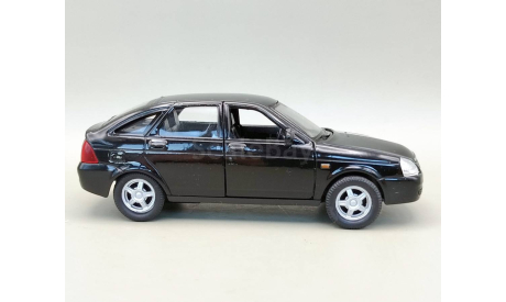 ВАЗ-2172 Lada-Priora Лада Приора (чёрный) Игрушка Welly М.0923, масштабная модель, scale35