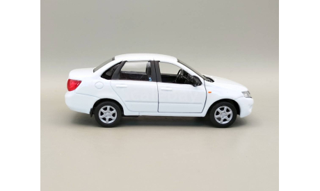 ВАЗ-2190 LADA Granta Лада Гранта (белый) Игрушка Welly М.0924, масштабная модель, scale35