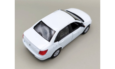 ВАЗ-2190 LADA Granta Лада Гранта (белый) Игрушка Welly М.0924, масштабная модель, scale35