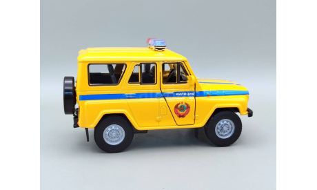 УАЗ-31514 милиция СССР (жёлтый) Игрушка Welly М.0929, масштабная модель, scale35