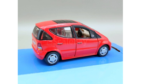 Mercedes Benz A140 (красный) Мерседес Cararama М.1013, масштабная модель, Bauer/Cararama/Hongwell, scale43, Mercedes-Benz