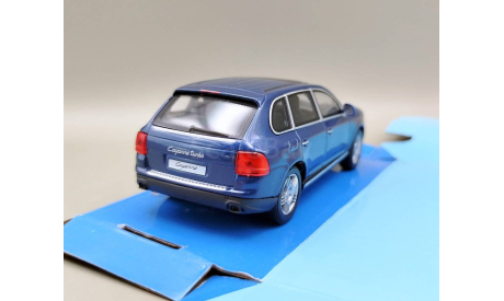 Porsche Cayenne S (тёмно-синий) Порше Cararama М.1027, масштабная модель, Bauer/Cararama/Hongwell, scale43, Lexus