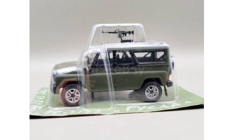 УАЗ ТС-3132 ’Гусар’ (тёмно-зелёный) DeAgostini  М.1109, масштабная модель, scale43