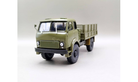МАЗ-505 бортовой (тёмно-зелёный) Modimio М.1259, масштабная модель, scale43