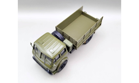МАЗ-505 бортовой (тёмно-зелёный) Modimio М.1259, масштабная модель, scale43