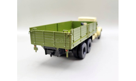 ЯАЗ-210 бортовой (бежевый/зелёный) Modimio М.1280, масштабная модель, scale43