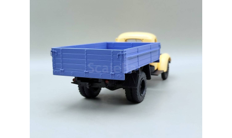 ЗИЛ-164А бортовой (бежевый/синий) DeAgostini  М.1302, масштабная модель, scale43