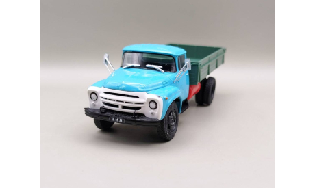 ЗИЛ-138 бортовой (голубой/зелёный) DeAgostini  М.1307, масштабная модель, scale43