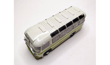 Автобус ПАЗ-672 (белый/зелёный) Modimio М.1309, масштабная модель, scale43