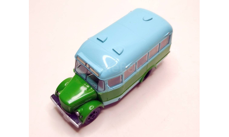 Автобус ПАЗ-651 (голубой/зелёный) Modimio М.1312, масштабная модель, scale43