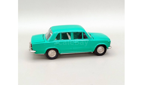 ВАЗ-2101 ’Жигули’ (зелёный) СССР Агат/Моссар/Тантал М.1347, масштабная модель, scale43