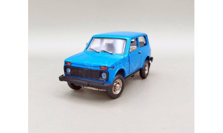 ВАЗ-2121 ’Нива’ (синий) Россия Агат/Моссар/Тантал М.1354, масштабная модель, scale43