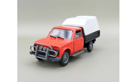 ВАЗ-2121 ’Нива’ ФВК-2302 ВИС-1346 (краснй/серый/белый) Россия Агат/Моссар/Тантал М.1355, масштабная модель, scale43