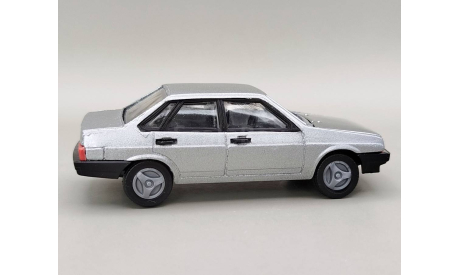 ВАЗ-21099 ’Спутник’ (серебристый) Россия Агат/Моссар/Тантал М.1356, масштабная модель, scale43