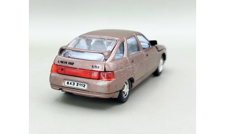 ВАЗ-2112 / LADA-112 Сентябрь 2008 Холдинг ’Инкотекс’ (коричневый металлик) Агат/Моссар/Тантал М.1358, масштабная модель, scale43