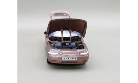 ВАЗ-2112 / LADA-112 Сентябрь 2008 Холдинг ’Инкотекс’ (коричневый металлик) Агат/Моссар/Тантал М.1358, масштабная модель, scale43