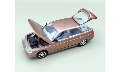 ВАЗ-2112 / LADA-112 Сентябрь 2008 Холдинг ’Инкотекс’ (коричневый металлик) Агат/Моссар/Тантал М.1358, масштабная модель, scale43