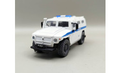 Горький-2330 ’Тигр’ ОМОН / Милиция (белый) DeAgostini  М.1403