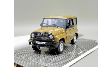 УАЗ-315196 ’Хантер’ / UAZ HUNTER (хаки) Cararama  М.1511, масштабная модель, Bauer/Cararama/Hongwell, scale43