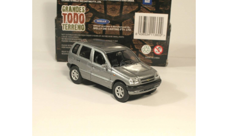 1:36 Шевроле Нива Chevrolet NIVA, silver Welly, масштабная модель, scale0