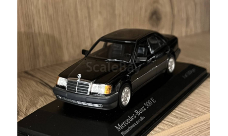 Mercedes-Benz 500E W124 Minichamps Blauswartz, масштабная модель, scale43