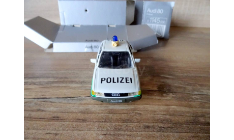 GAMA MINI Audi 80 Polizei Police в оригинальной коробке Германия, масштабная модель, scale43
