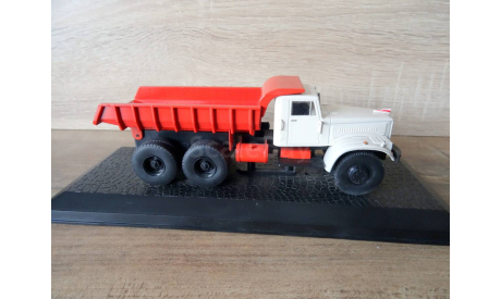 КрАЗ-256 самосвал от Atlas, масштабная модель, 1:43, 1/43