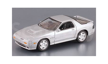 MAZDA Savanna RX-7 (FC3S) серебро Real-X 1/72, масштабная модель, scale0