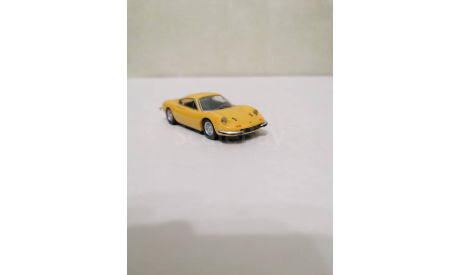 Ferrari dino 348, масштабная модель, Kyosho, scale64