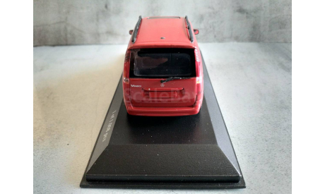 Minichamps MERCEDES-BENZ VANEO (W414) - 2001 - RED L.E. 1008 pcs., масштабная модель, scale43