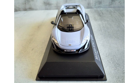Minichamps MCLAREN 675LT SPIDER - CERAMIC GREY L.E. 500 pcs., масштабная модель, scale43