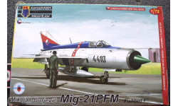 Истребитель -Перехватчик МиГ 21 ПФМ MiG 21 PFM Fishbed F KP Models 0122 1/72 Как некомплект возможен обмен.