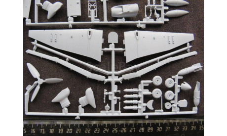 Пикирующий бомбардировщик Junkers Ju 87B Stuka Airfix A03030A  1/72,  возможен обмен., сборные модели авиации, scale72
